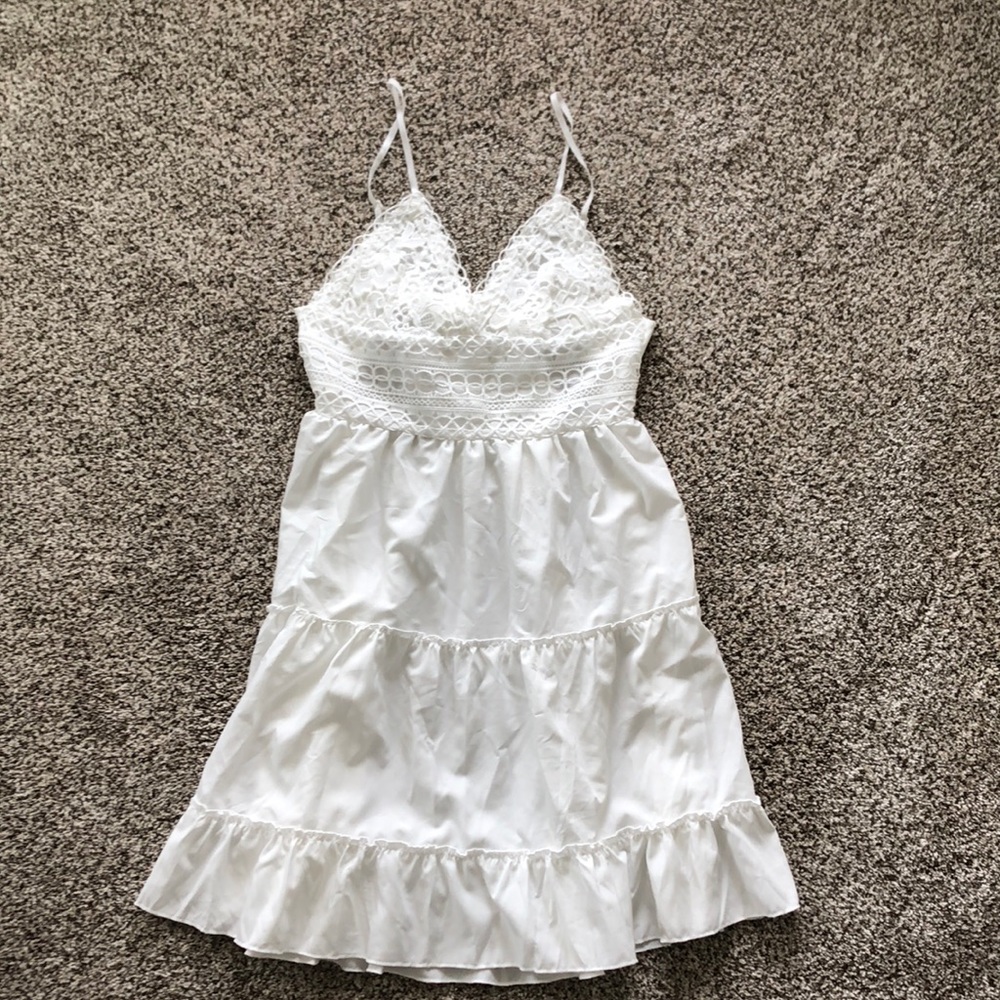 White Womens Lace V-Neck Spaghetti Strap Bowknot Back Sun Dress - medium